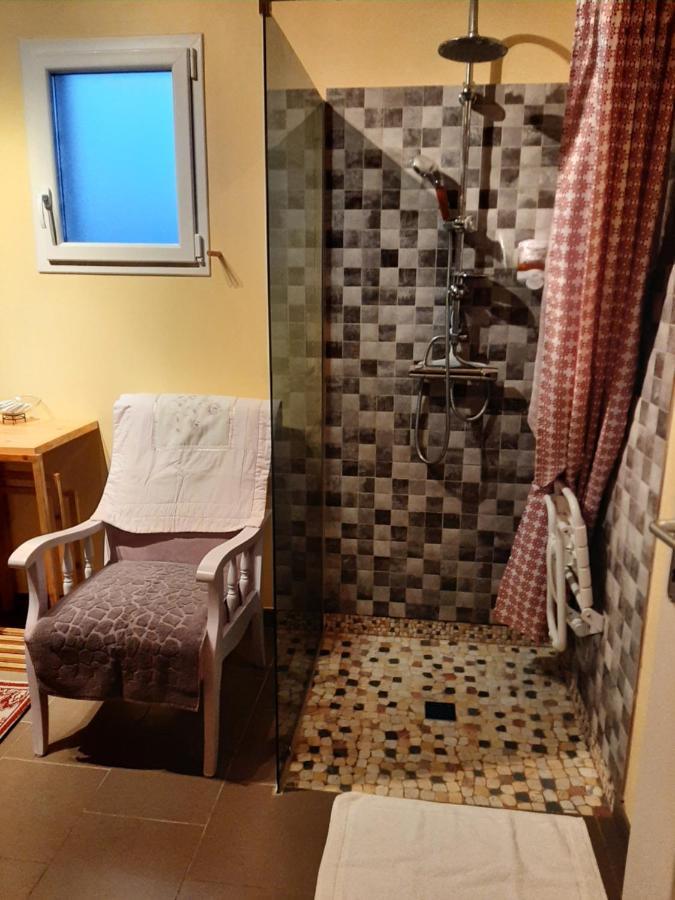 Chambre D Hotes Saint-Laurent-de-la-Barriere Bagian luar foto