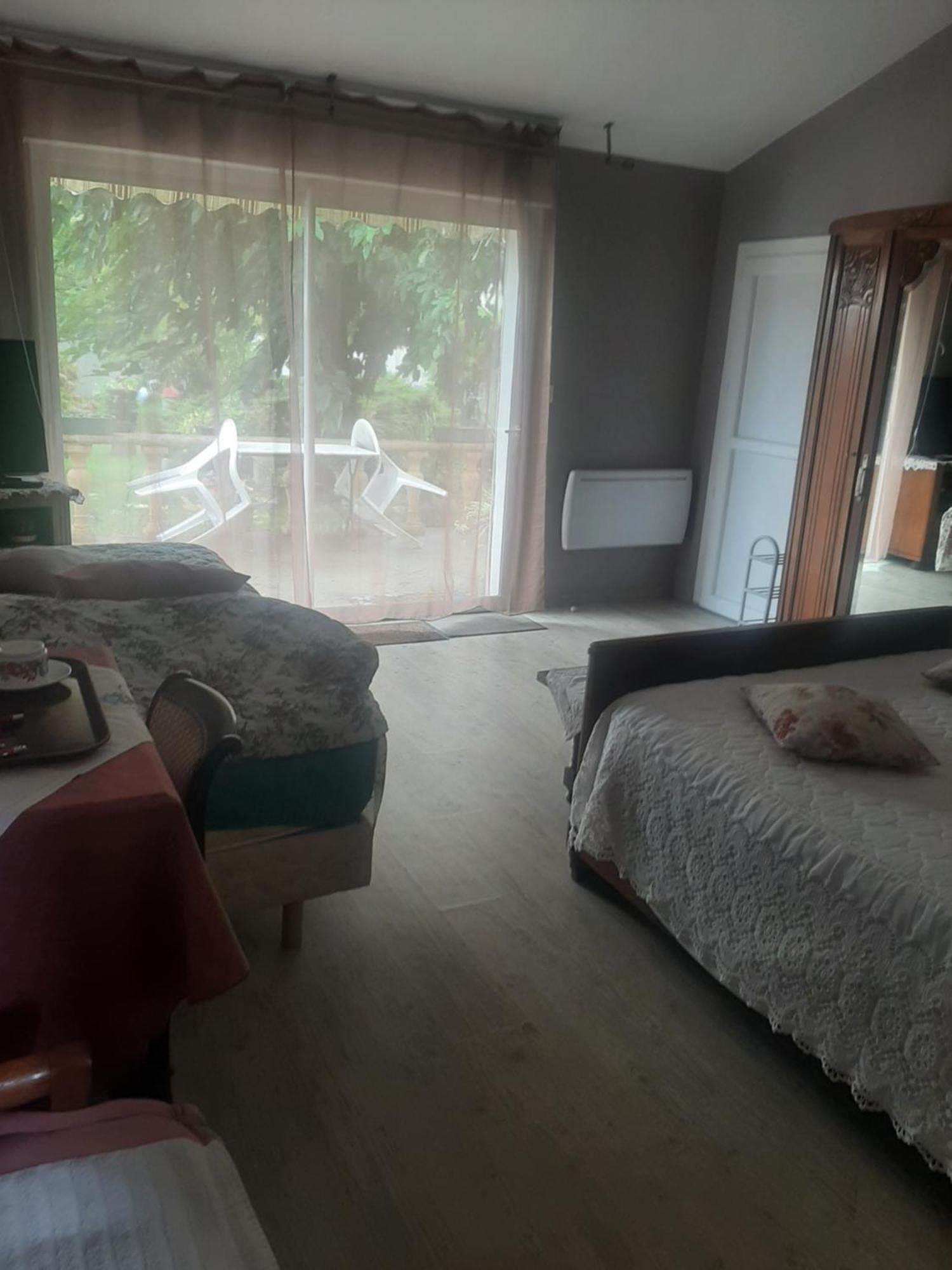 Chambre D Hotes Saint-Laurent-de-la-Barriere Bagian luar foto